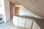 3 Zi. DG Wohnung mit Küche, Gartenmitbenutzung und Stellplatz - Etagenwohnung Weisendorf | Angebot:24351111