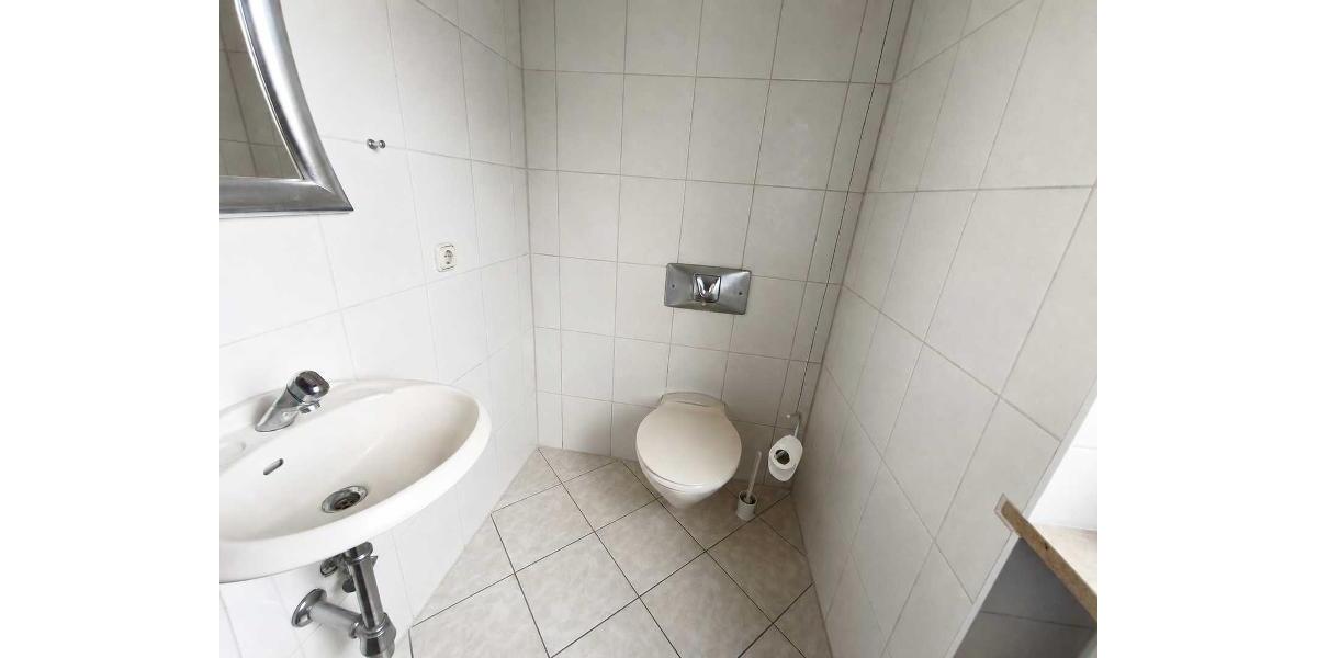 Gäste-WC Bild 1