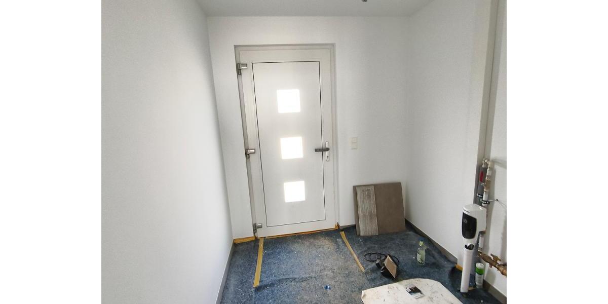 Eingangsbereich / Garderobe Bild 2