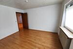 3 Zi. Wohnung im EG mit Terrasse, Gartenmktbenutzung und Garage - Etagenwohnung Hessdorf | Angebot:27314099
