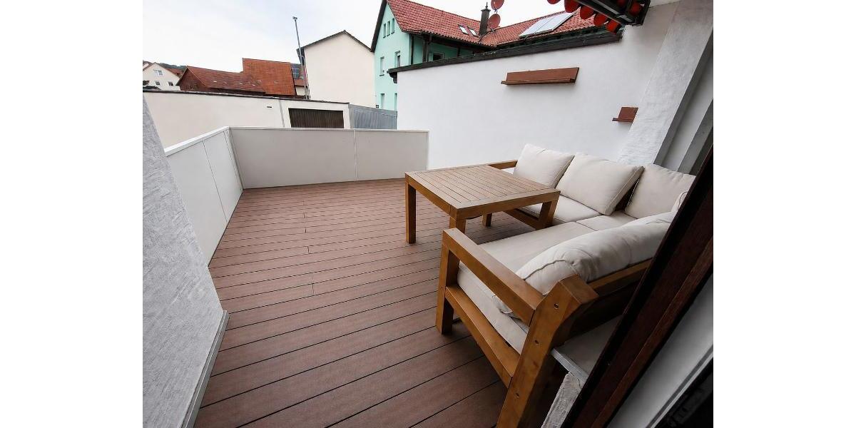 Terrasse mit Zugang zum Garten Bild 3