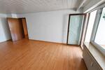 3 Zi. Wohnung im EG mit Terrasse, Gartenmktbenutzung und Garage - Etagenwohnung Hessdorf | Angebot:27314099